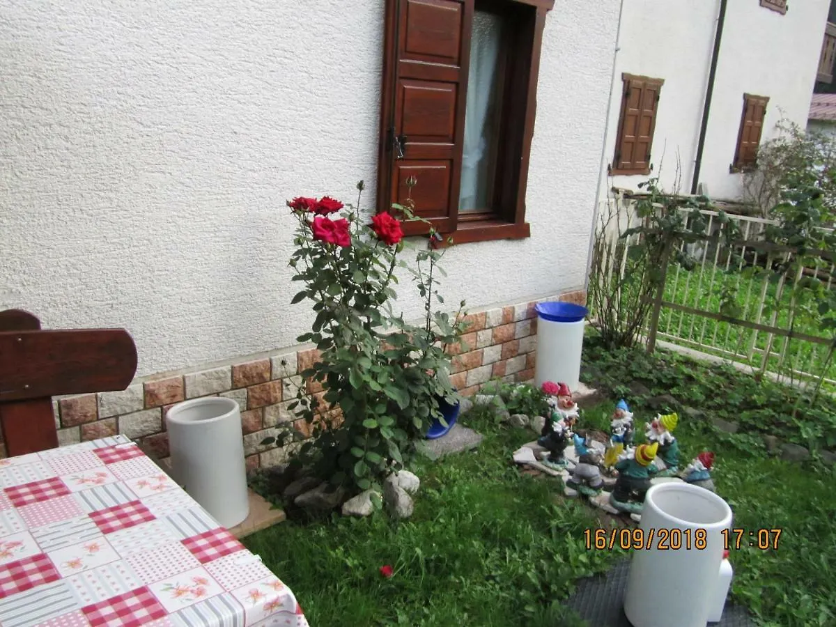 Ciesa Dei Maestri Lägenhet Sottoguda